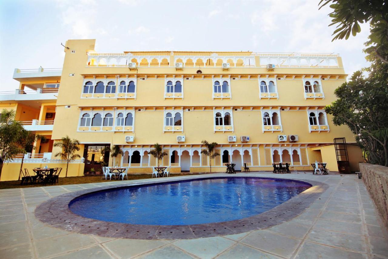 The Kanchangarh Resort อุเดเปอร์ ภายนอก รูปภาพ